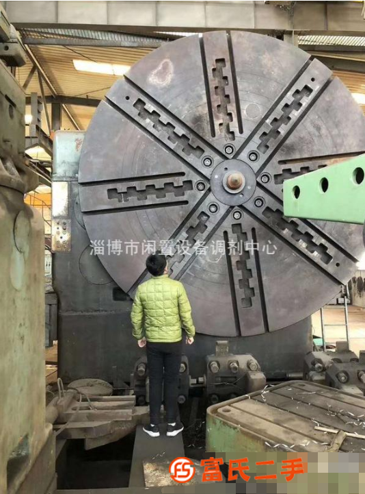 转让192)俄罗斯产5x17米重型卧车