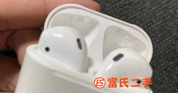 全新 Airpods 蓝牙耳机。18W新款快充套装