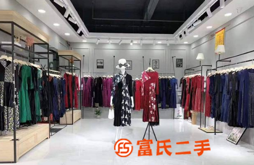 当季新款三宅一生女装专柜同步连衣裙品牌折扣尾货