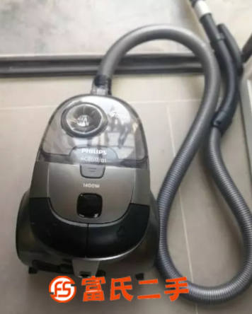 吸尘器