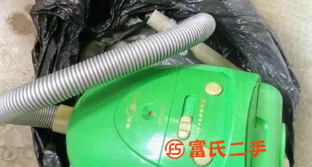 美的吸尘器