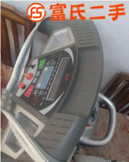 康林跑步机98新左右  899元