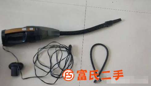 车载吸尘器9.9成新