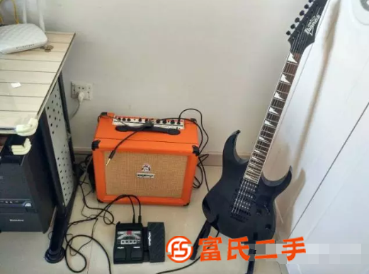 电吉他，音箱，效果器