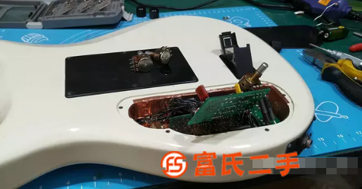 吉他维修点，电吉他维修，吉他音箱维修