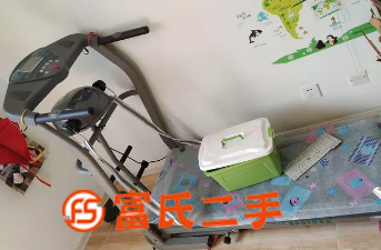 自用兄弟跑步机出售  1000元