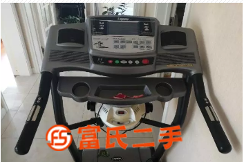 跑步机出售  4800元