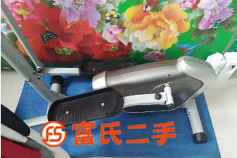 脚踏式健身车