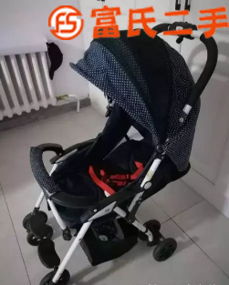 婴儿车  80元
