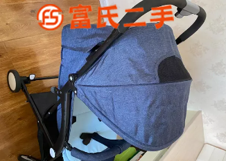 婴儿推车  150元