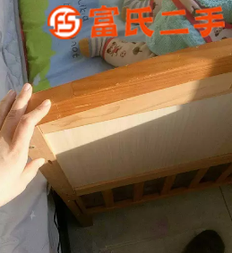 闲置婴儿床  130元