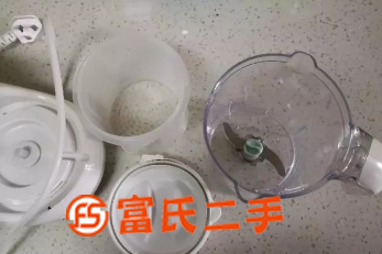 喔喔牛辅食机  130元