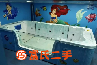 婴儿游泳池  500元