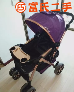 出售手推婴儿车  380元