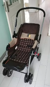 品牌嬰兒車(chē)  80元
