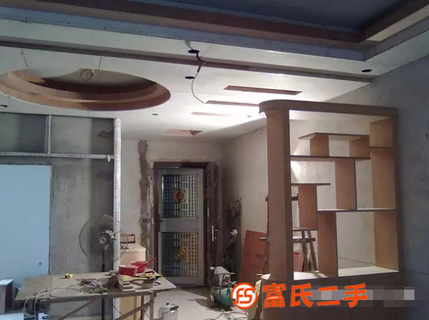 专业木工装修，打柜子，吊顶，隔断。板式家具。实木床