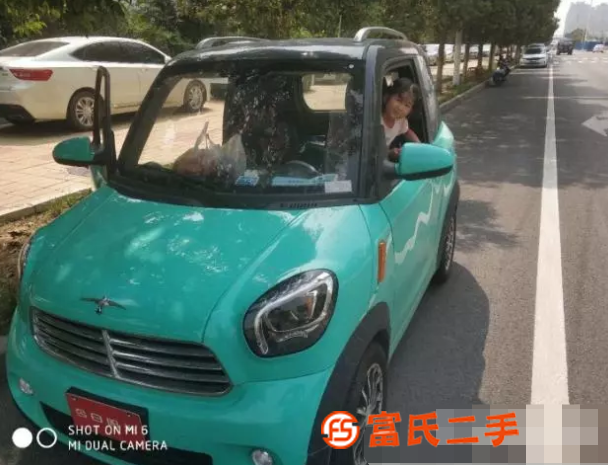 高价回收电动四轮车