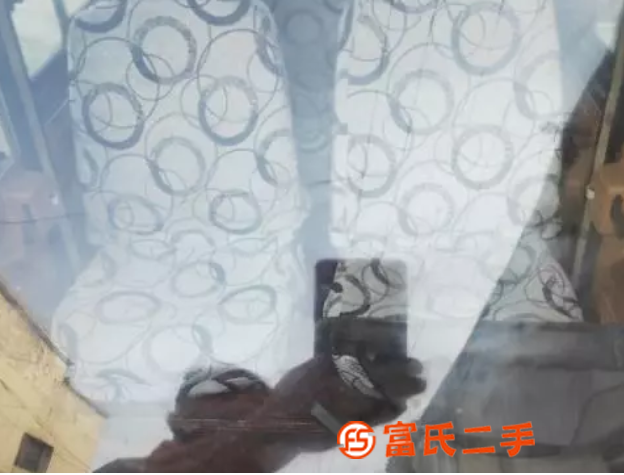 电动四轮车