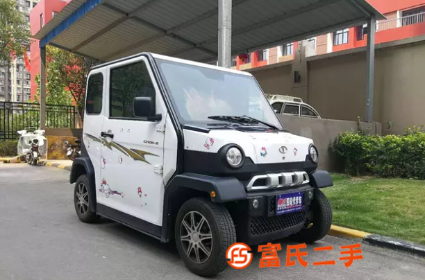 高价回收电动四轮车 二手全封闭老年代步车