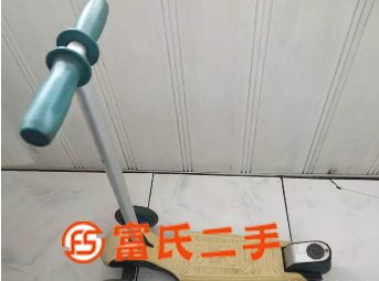 出售儿童脚踏车  10元