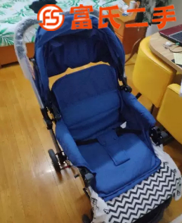 全新婴儿车  180元