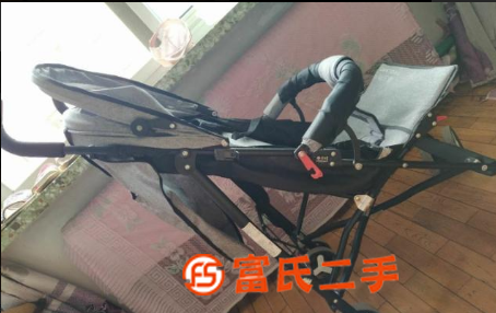 婴儿伞车强绅买的重量轻结实  99元
