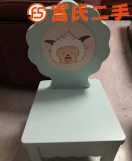 儿童桌椅  900元