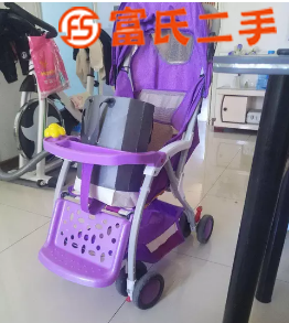 婴儿车  80元