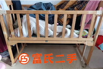 婴儿床多功能  90元