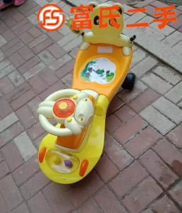 儿童扭扭车，八成新，静音轮  10元