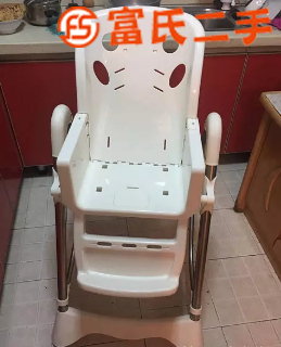 贝驰宝宝餐椅多功能可折叠  150元