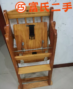 个人转让儿童餐椅  100元