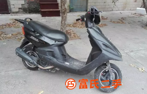 宗申踏板摩托车助力车