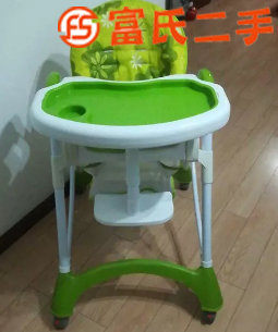 儿童餐椅  100元