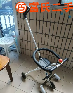 溜溜车转让，带小孩外出必须有  55元