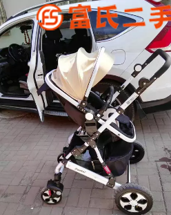 大品牌婴儿车  280元