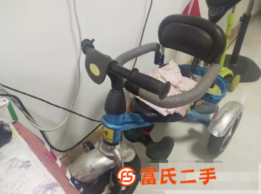 儿童三轮车脚蹬车