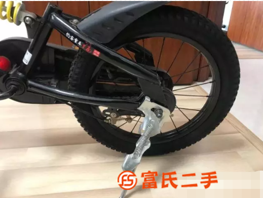 儿童自行车