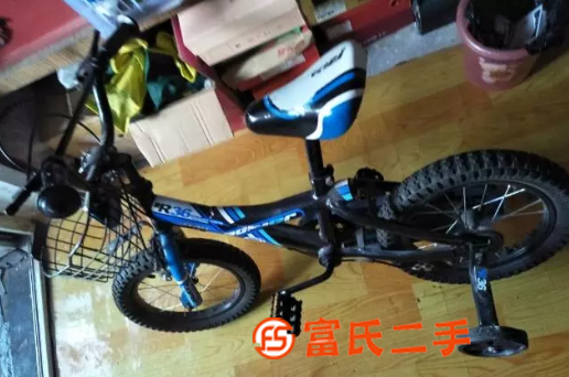 儿童自行车