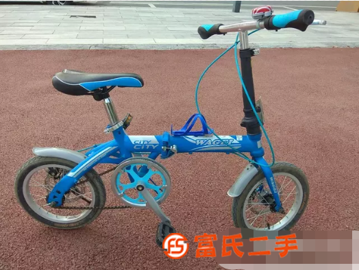 儿童折叠自行车