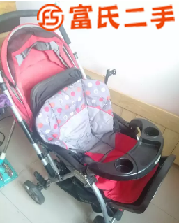 婴儿推车  200元