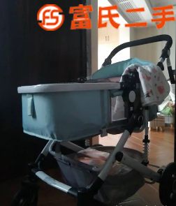 全新婴儿推车，宝宝只给大人抱抱  166元