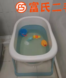 八成新儿童折叠蓝色洗澡盆60cm大盆  70元