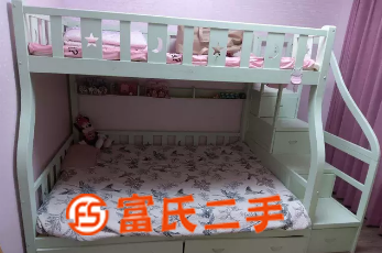 双层儿童床  500元