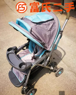 combi康贝婴儿推车转让  150元