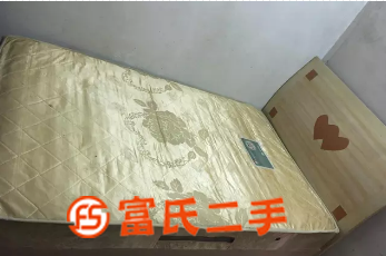 儿童床低价处理  280元