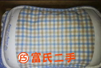 9.99新良良枕  80元