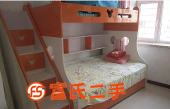 正品米奇三层床95%新看图  1800元