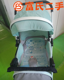婴儿车  100元