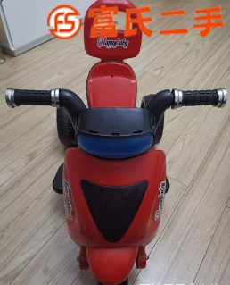 低价出售二手玩具小车  15元